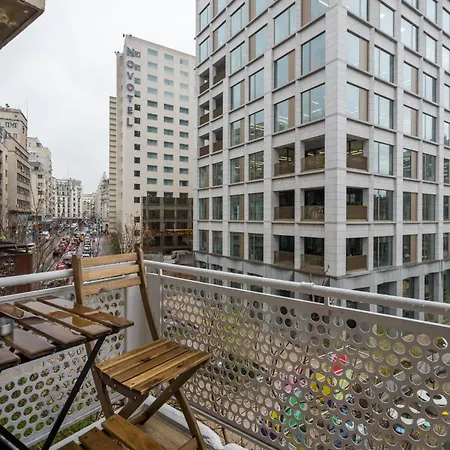 Borealis Calea Victoriei View Netflix Apartament