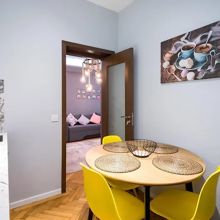 Borealis Calea Victoriei View Netflix Bucharest