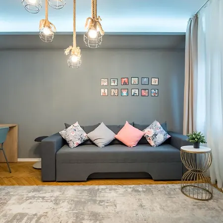 Borealis Calea Victoriei View Netflix Apartment