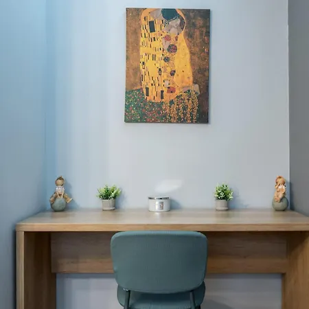 Borealis Calea Victoriei View Netflix Bucharest