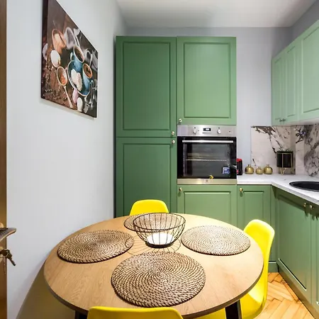 Borealis Calea Victoriei View Netflix Bucharest