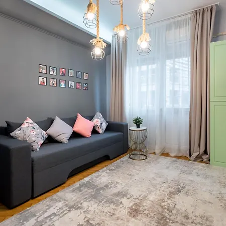 Apartment Borealis Calea Victoriei View Netflix Bucharest
