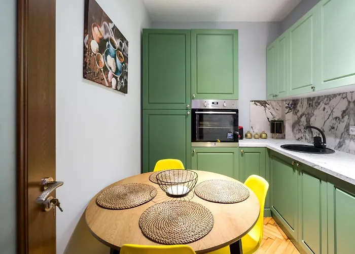 Borealis Calea Victoriei View Netflix Bucureşti