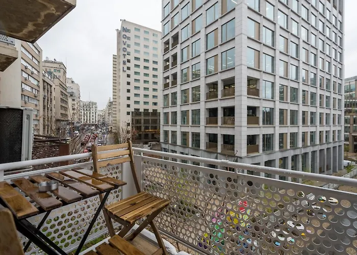 Borealis Calea Victoriei View Netflix Apartament