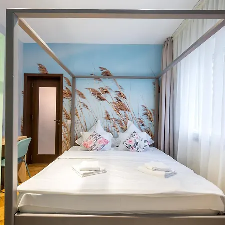 Borealis Calea Victoriei View Netflix Bucarest